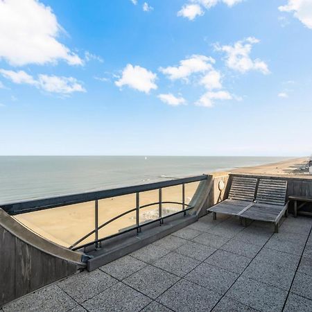 Ferienwohnung Penthouse App Met Imposant & Eindeloos Zeezicht Middelkerke Exterior foto